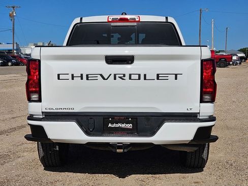 Used 2024 Chevrolet Colorado LT w/ LT Convenience Package RWD image 7