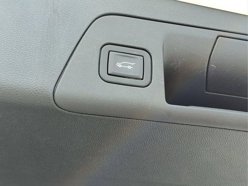 Certified 2023 Buick Envision Avenir AWD/4WD image 19