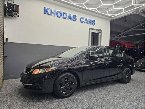 Used 2015 Honda Civic LX image 2