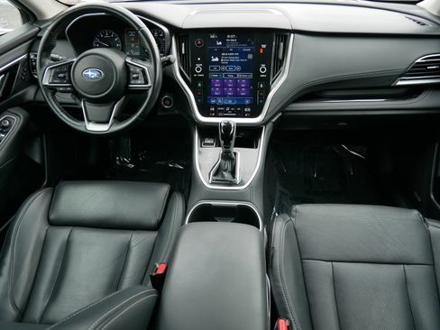 Used 2021 Subaru Outback Limited image 10