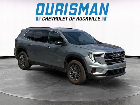 Used 2025 GMC Acadia Elevation FWD image 1