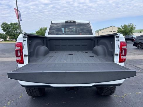 Used 2024 RAM 2500 Laramie w/ Sport Appearance Package AWD/4WD image 5