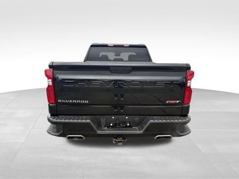 Used 2023 Chevrolet Silverado 1500 RST w/ Z71 Off-Road Package AWD/4WD image 13