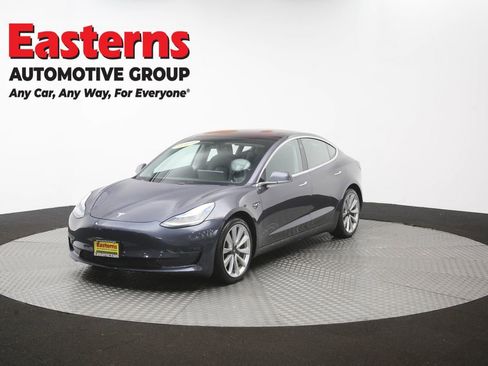 Used 2018 Tesla Model 3 Long Range RWD image 52