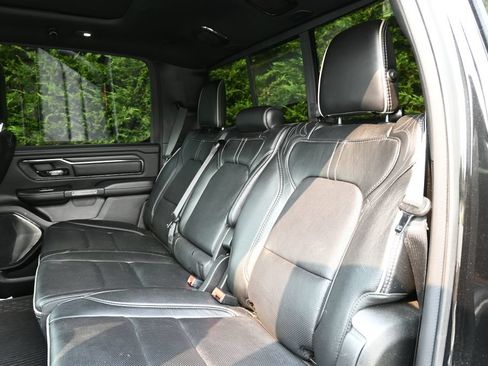 Used 2022 RAM 1500 Limited AWD/4WD image 6