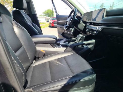 Used 2023 Kia Telluride LX AWD/4WD image 18