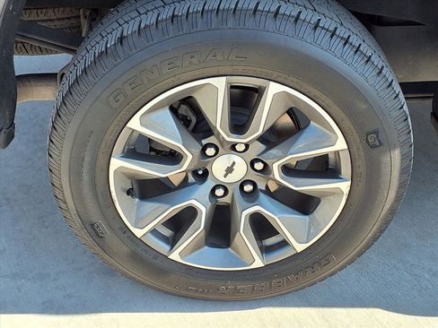 Used 2023 Chevrolet Silverado 1500 RST w/ Protection Package image 9