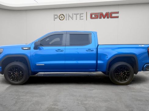 Used 2022 GMC Sierra 1500 Elevation w/ Preferred Package AWD/4WD image 7