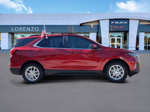 Used 2023 Chevrolet Equinox LT FWD image 4