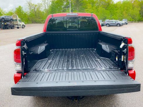 Certified 2023 Toyota Tacoma TRD Sport image 12