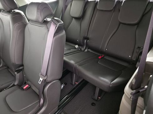 New 2026 Kia Carnival image 35