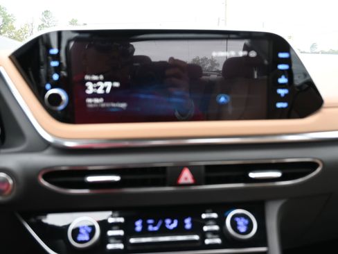 Used 2023 Hyundai Sonata Limited w/ Cargo Package image 13