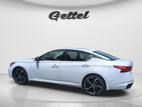 Used 2024 Nissan Altima 2.5 SR image 15