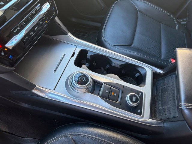Used 2023 Ford Explorer Limited w/ Equipment Group 301A AWD/4WD image 26