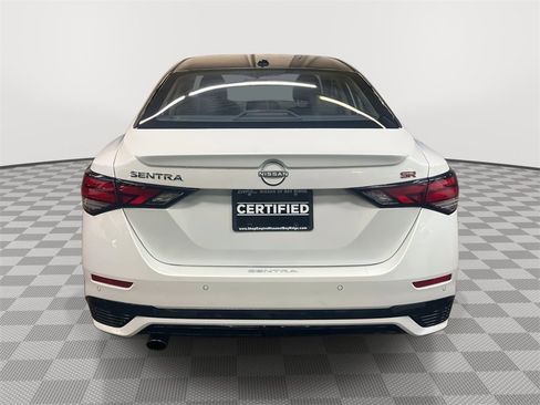 Certified 2025 Nissan Sentra SR w/ SR Premium Package image 3