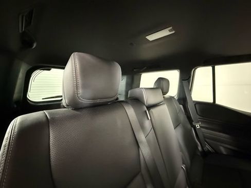 Used 2024 Toyota Land Cruiser image 33