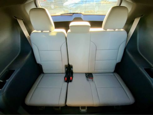 New 2026 GMC Acadia Elevation w/ Elevation Premium Package image 34