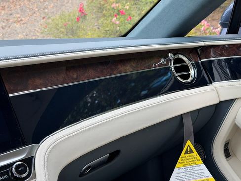New 2025 Bentley Continental GT image 30