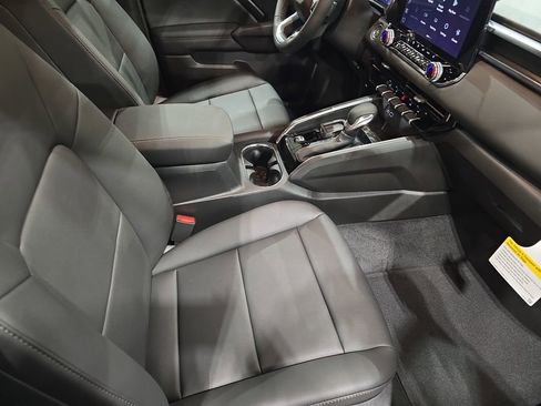 New 2026 GMC Canyon Elevation w/ Convenience Package RWD image 10