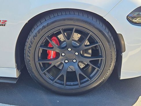 Used 2019 Dodge Charger Scat Pack w/ Driver Confidence Group RWD image 30