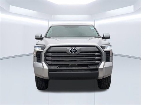 Used 2024 Toyota Tundra Limited image 9