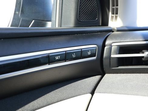 Used 2024 Hyundai Tucson Limited image 24