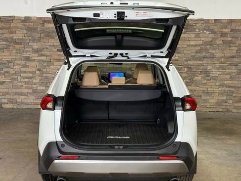 Used 2025 Toyota RAV4 Limited w/ Advanced Technology Package image 8