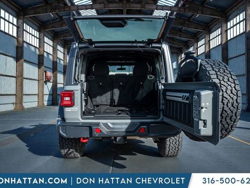 Used 2020 Jeep Wrangler Unlimited Rubicon w/ LED Lighting Group image 34