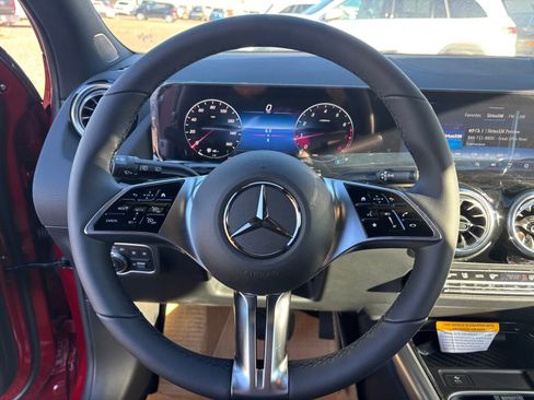 New 2026 Mercedes-Benz GLA 250 4MATIC image 18