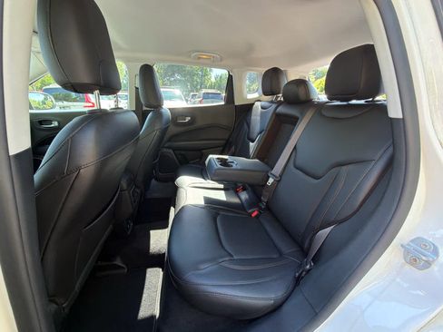 Used 2018 Jeep Compass Limited AWD/4WD image 20