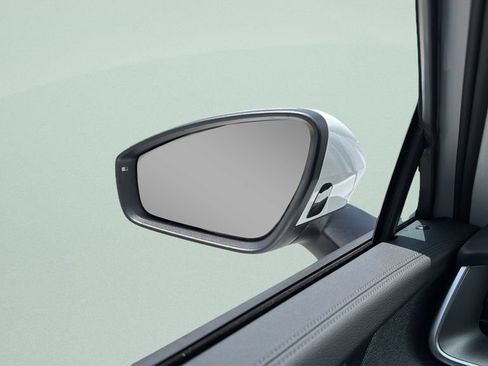 New 2026 Volkswagen Tiguan S FWD image 10