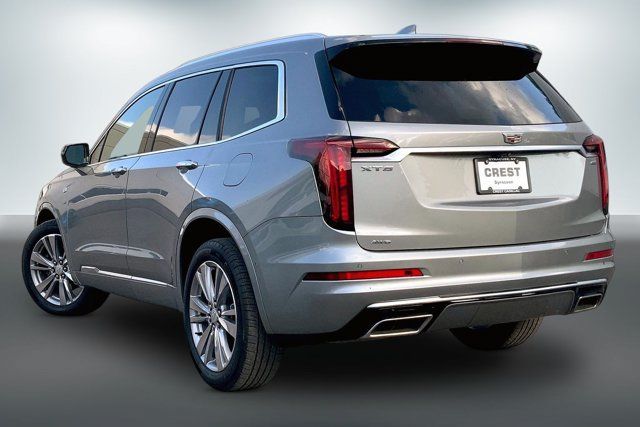 Used 2024 Cadillac XT6 Premium Luxury w/ Technology Package AWD/4WD image 10
