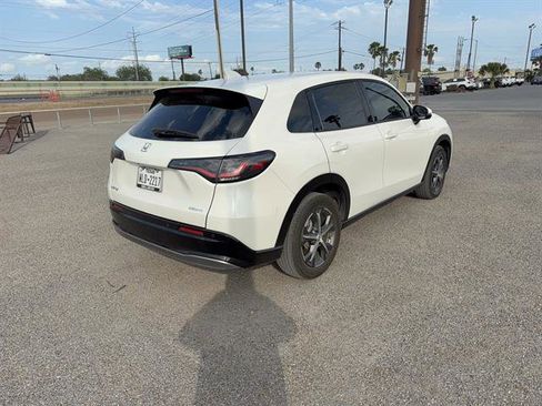 Used 2024 Honda HR-V EX-L image 3