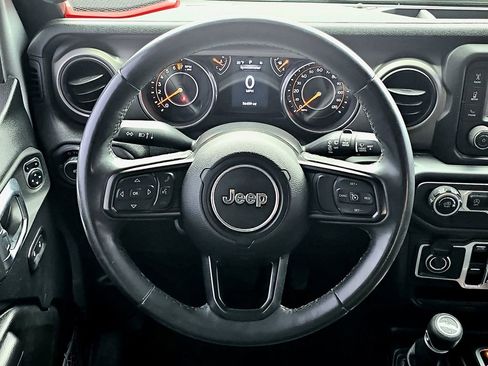 Used 2018 Jeep Wrangler Unlimited Sport S image 3