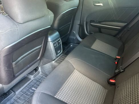 Used 2019 Dodge Charger R/T w/ Driver Confidence Group RWD image 4