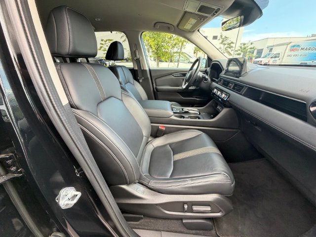 Used 2023 Honda Pilot EX-L image 6
