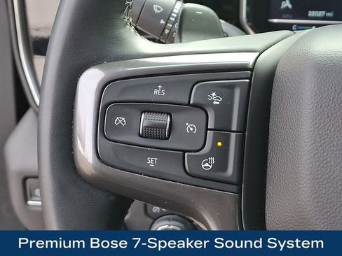 Used 2023 Chevrolet Silverado 1500 High Country w/ Technology Package image 7