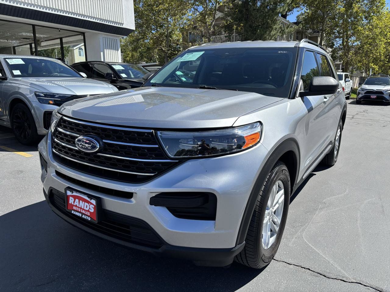 Used 2021 Ford Explorer XLT AWD/4WD image 12
