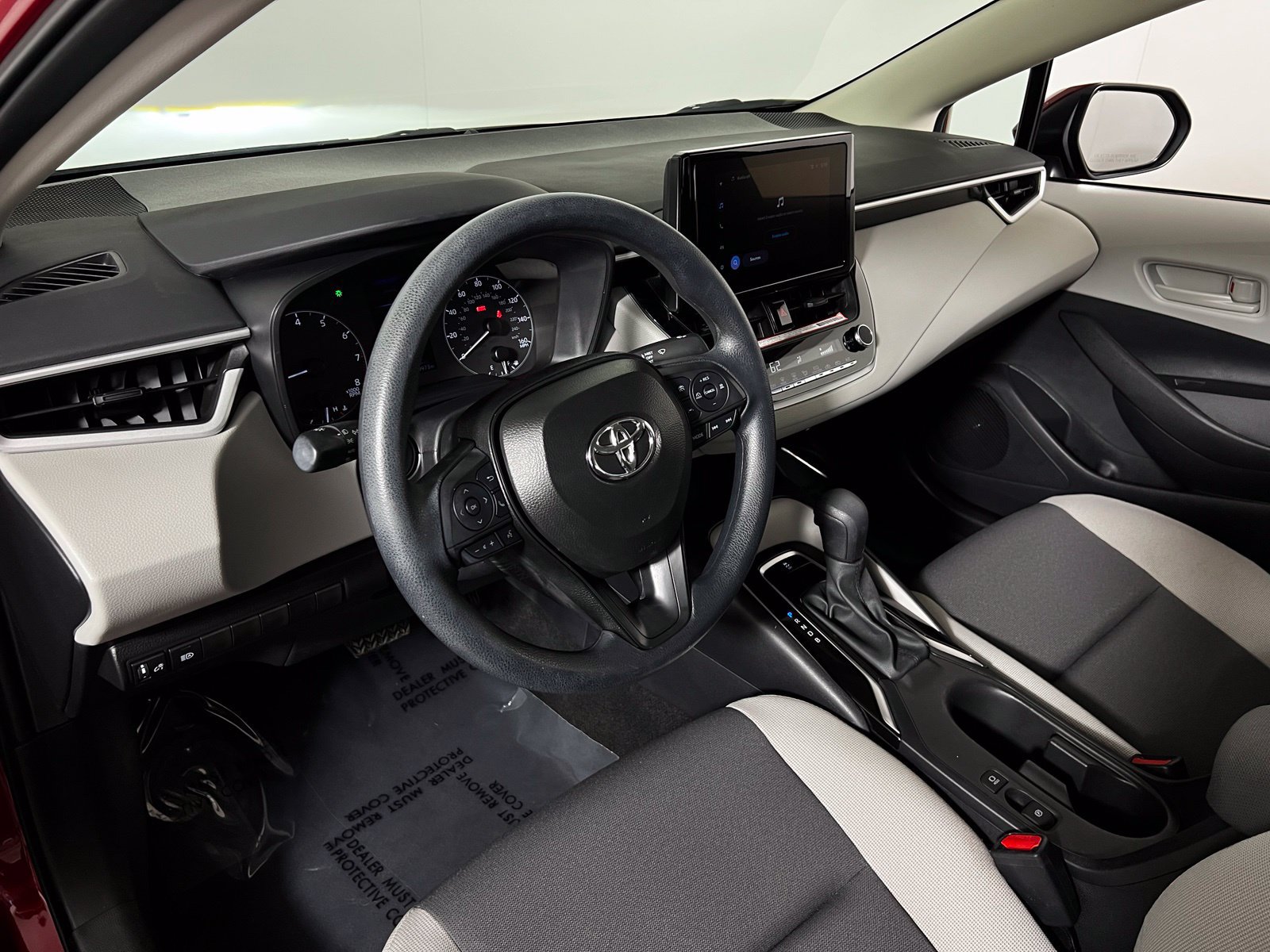 Certified 2025 Toyota Corolla LE FWD image 12