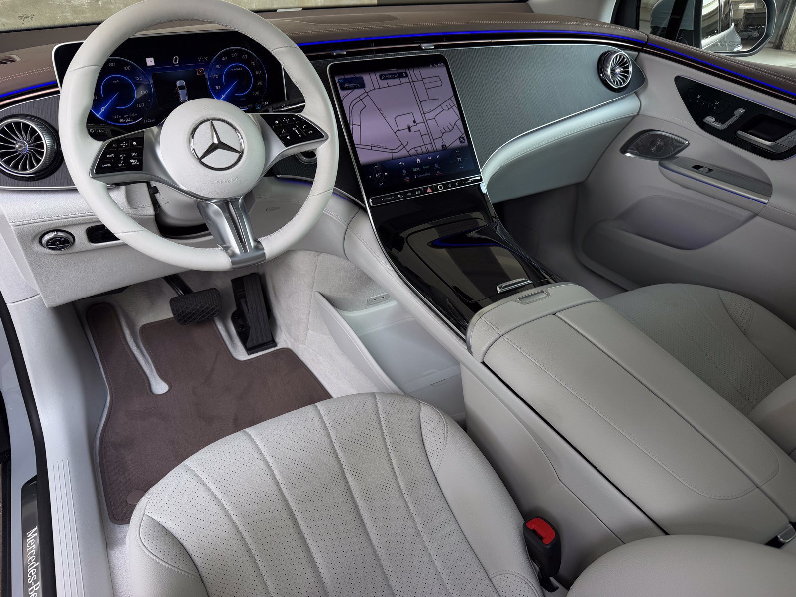 Used 2023 Mercedes-Benz EQE 350+ 4MATIC SUV image 2