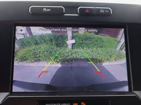 Used 2019 Ford F150 Lariat image 29