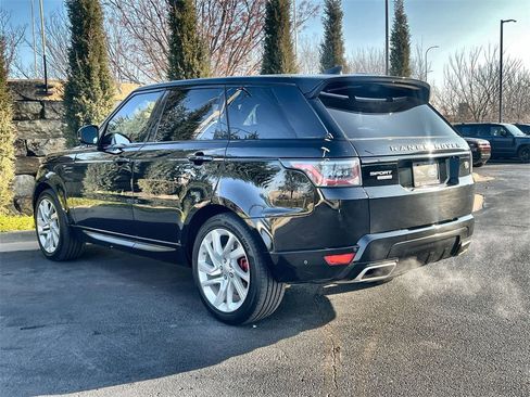 Used 2018 Land Rover Range Rover Sport Supercharged image 3