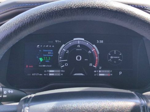Used 2023 Toyota Tundra Platinum AWD/4WD image 20
