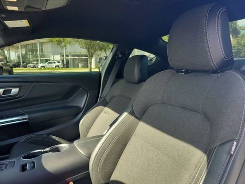 Used 2025 Ford Mustang Coupe RWD image 14
