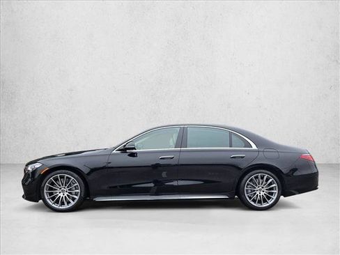 Used 2024 Mercedes-Benz S 580e 4MATIC Sedan image 9