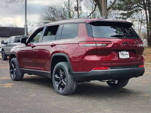New 2025 Jeep Grand Cherokee L Laredo AWD/4WD image 4