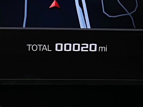 New 2026 BMW M5 w/ Carbon Package image 18