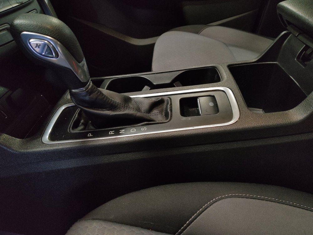 Used 2018 Ford Escape SE w/ SE Sync 3 Package AWD/4WD image 26