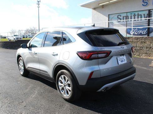 Used 2023 Ford Escape Active image 7