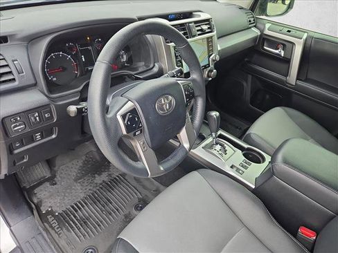 Used 2021 Toyota 4Runner SR5 Premium w/ Moonroof Package image 10
